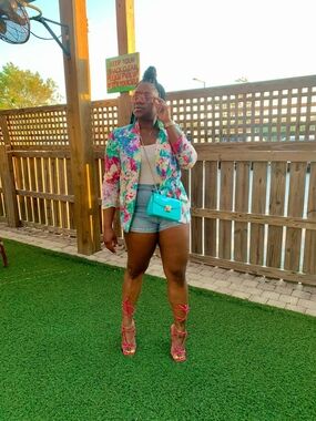 Floral Print Blazer in Multicolor - Stylish Women's Suit Jacket - Size: M